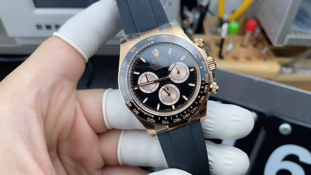 Daytona 126515LN – Premium Everose Gold 40mm Chronograph Replica